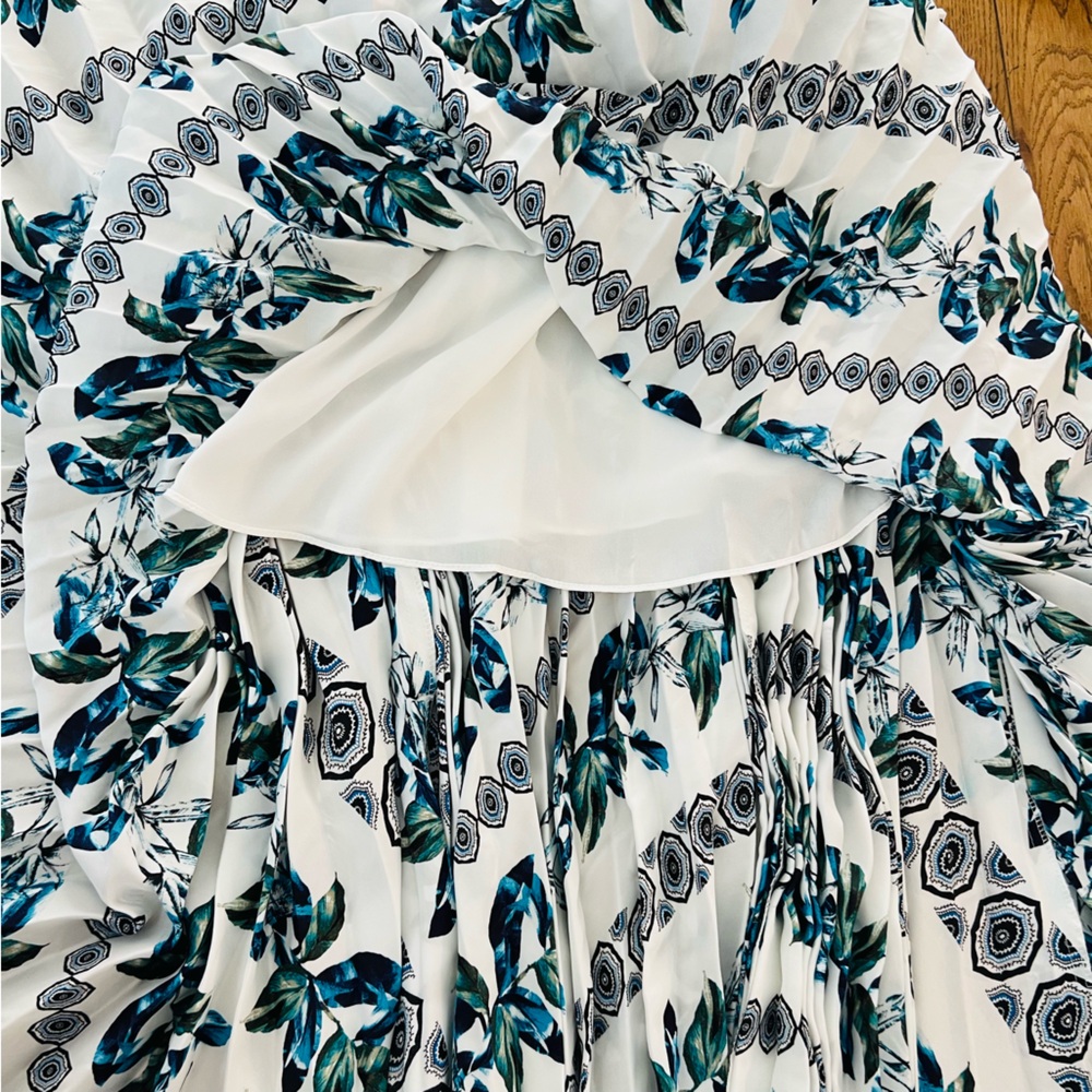 White House Black Market Blue and Green Patterned Maxi Dress - Picture 7 of 13